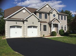 73 1st Ct, Dover, DE 19901