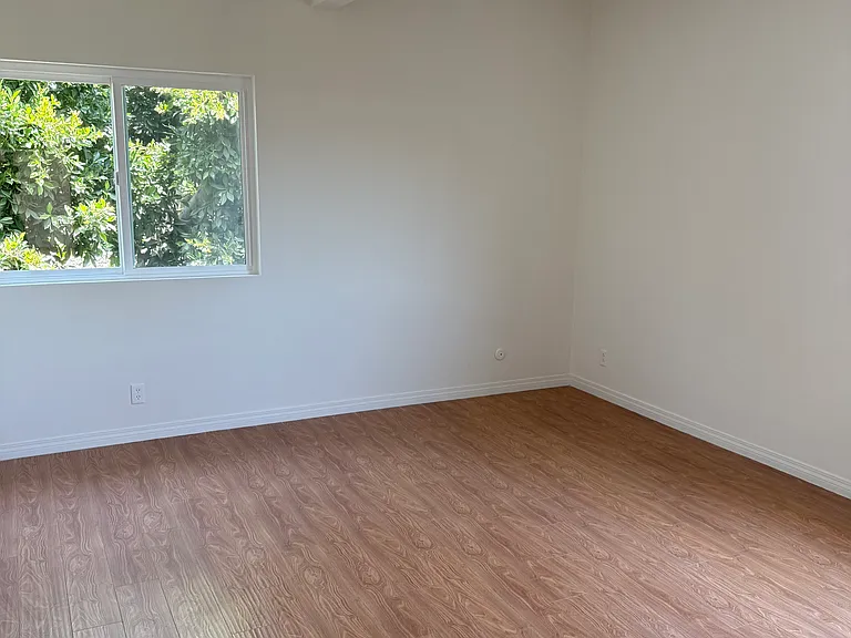 3200 Bagley Ave #10 — Photo 14