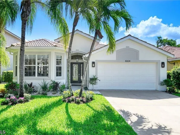 8324 Laurel Lakes Blvd, Naples, FL 34119