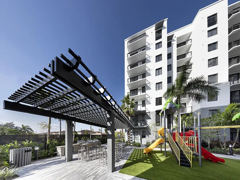 The Upland at Hialeah — Photo 24