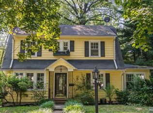 295 Middlesex Ave, Metuchen, NJ 08840