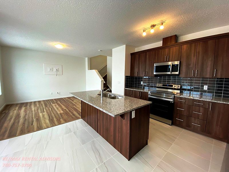 Edmonton House for rent - 3 Bedrooms — photo 3
