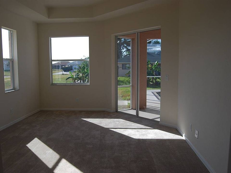 2nd image of 1618 SW 22nd Ter