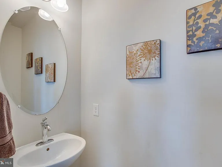 42707 Wardlaw Ter — Photo 15