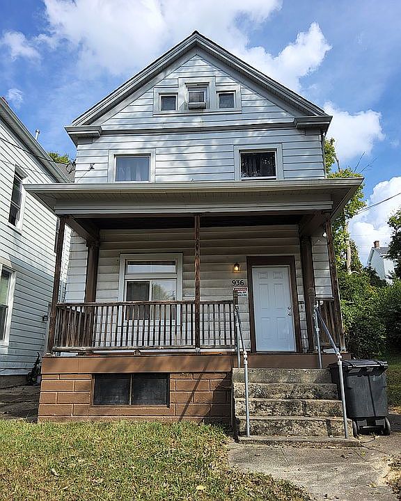 1st image of 936 Fairbanks Ave