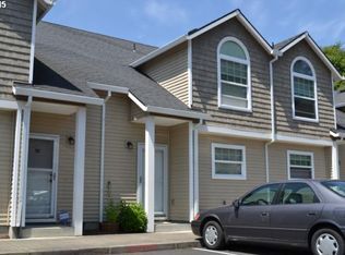 19155 SE Yamhill St APT 18, Portland, OR