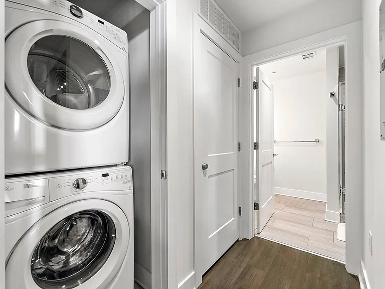 Washer/Dryer