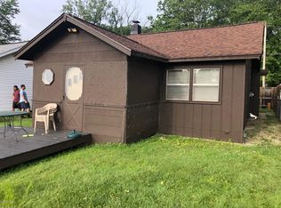 4624 Deep Point Dr, Portage, MI 49002