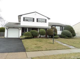 54 Such St, Parlin, NJ 08859