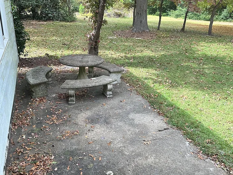 1260 Andrews Rd — Photo 15