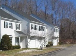 3 Dickinson Ct, Litchfield, CT 06759