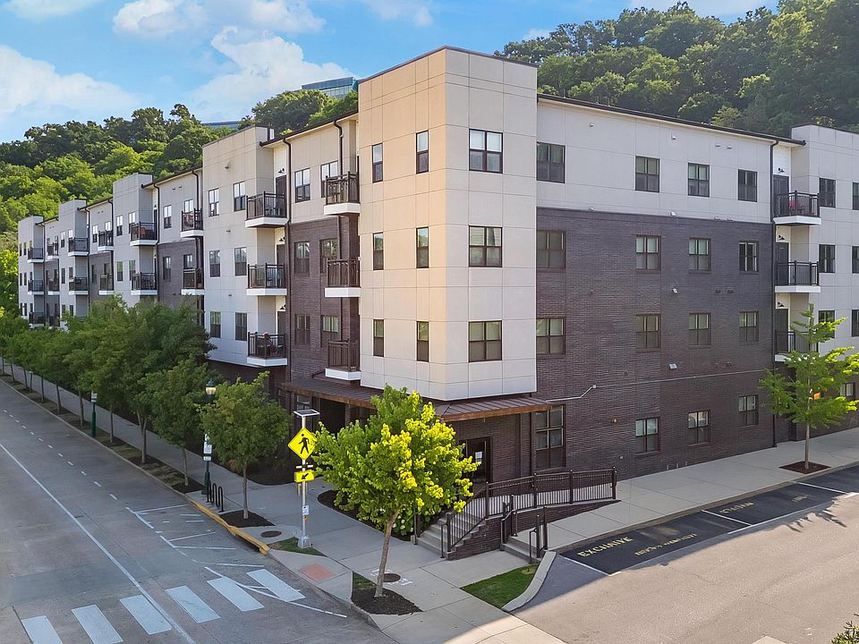 1st image of 782 Riverfront Pkwy Unit 409
