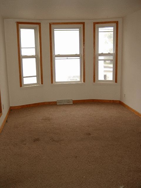 109 N. 27th Ave. W.