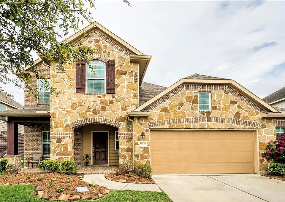 1st image of 15110 Sycamore Leaf Ln
