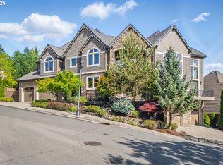 8923 SW Marseilles Dr, Beaverton, OR 97007