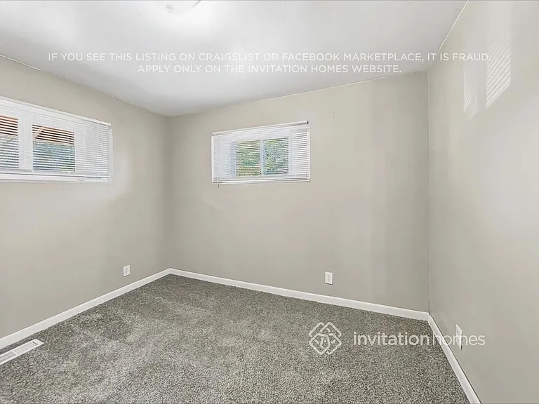 9240 Wigham St — Photo 7