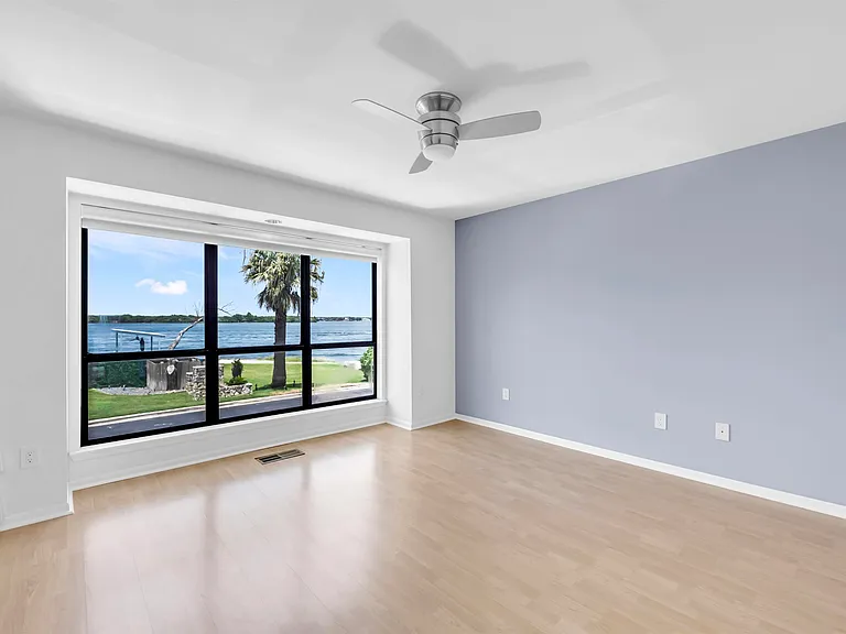 533 Lighthouse Dr — Photo 18