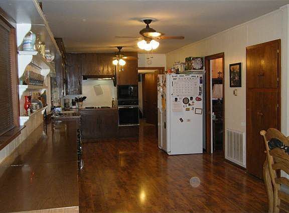 4th image of 318 N 17th St