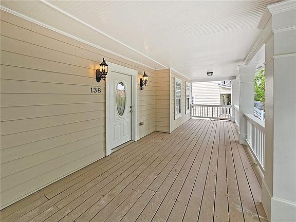 3rd image of 128 Brook Cir #130