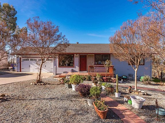 2nd image of 3195 Coleen Ct #3089