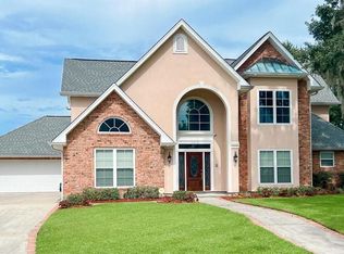 31 Oak Alley Blvd, Marrero, LA 70072