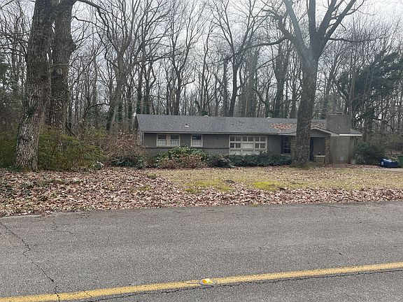 3rd image of 3400 Hutchens Ave SE