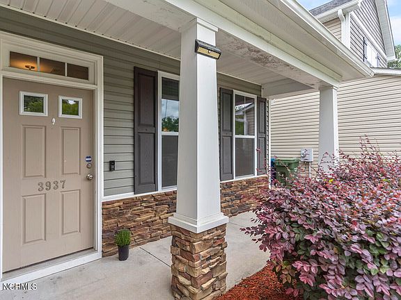 3rd image of 3937 Willowick Park Drive