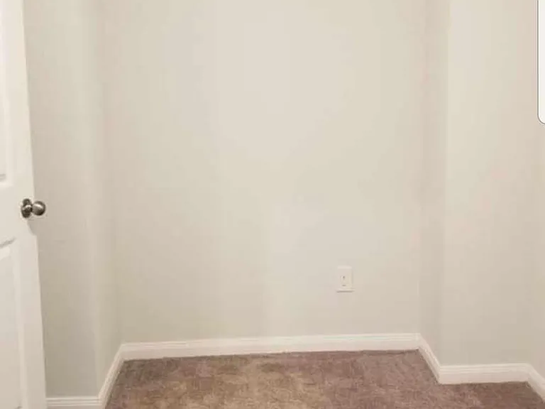 28608 Netawaka Ct — Photo 51