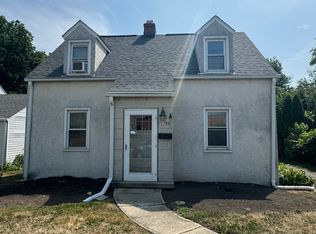 1796 Kenny Rd, Columbus, OH 43212