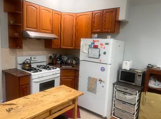 211 Himrod St #1F, Brooklyn, NY 11237