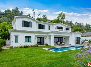 2054 Roscomare Rd, Los Angeles, CA 90077