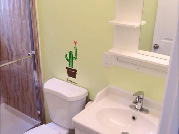 5th image of 52 Eastwood Dr #1