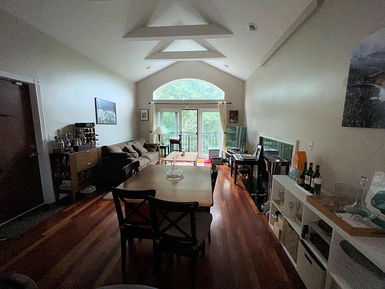 1509 N Artesian Ave #3 — Photo 19