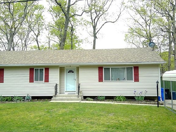 5th image of 218 Salvia St