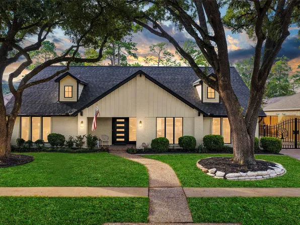 1123 Candlelight Ln, Houston, TX 77018