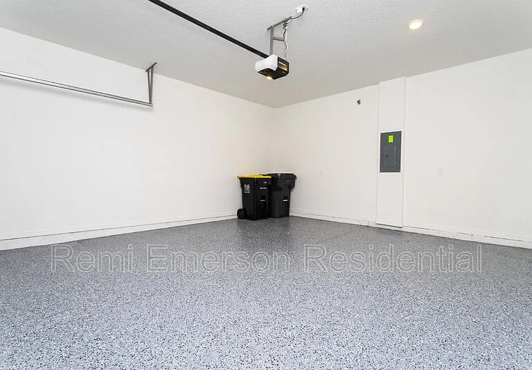 624 Benoi Dr — Photo 44