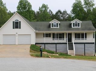 211 Grand View Dr, Westminster, SC 29693