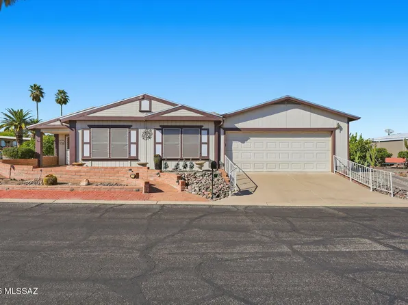 150 W Rosa Dr, Green Valley, AZ 85614