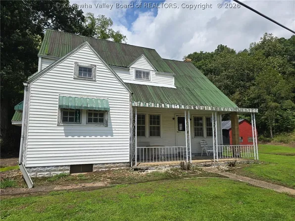 7310 Liverpool Rd, Sandyville, WV 25275