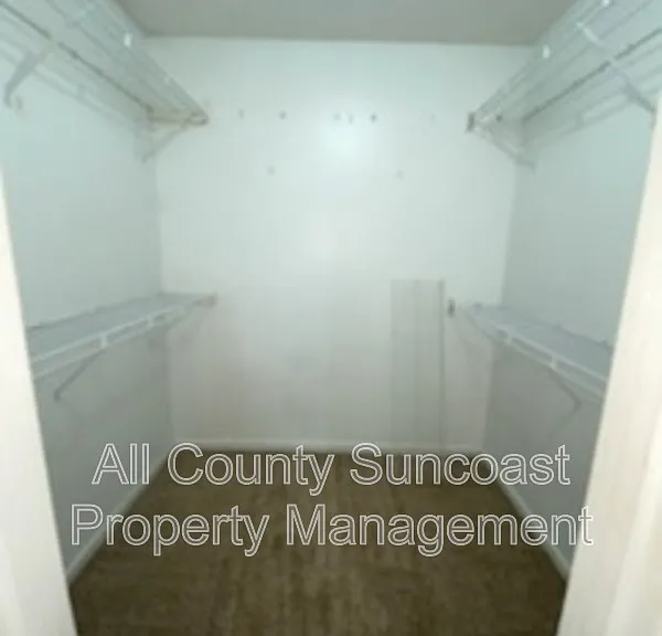 105 Whisper Ct — Photo 12