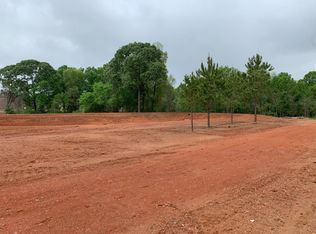 86 Tybee Ct, Deatsville, AL 36022