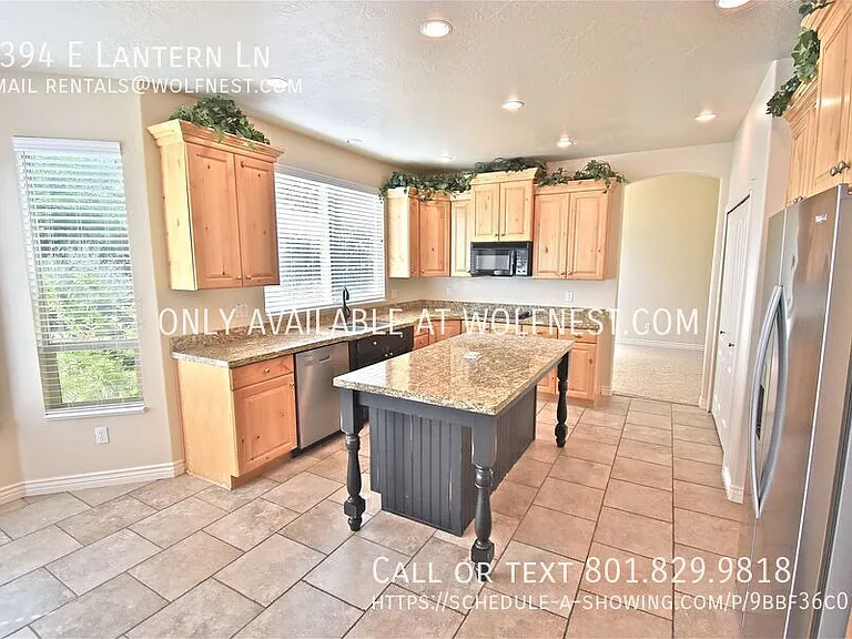 1394 E Lantern Ln — Photo 14