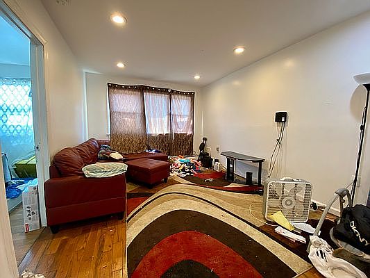 3rd image of 230 Beach 32 St #2