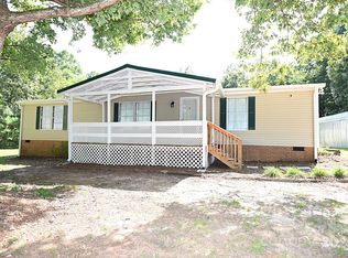 188 Ida Ct, Taylorsville, NC 28681