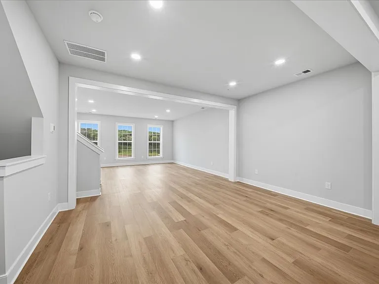 505 Freeman St — Photo 24