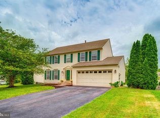 9403 Sonia Ct, Manassas Park, VA
