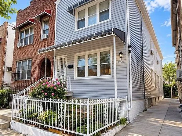 2339 E 13th St, Brooklyn, NY 11229