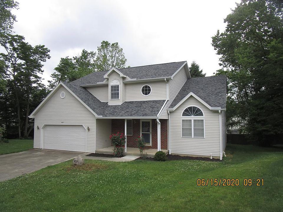 1st image of 407 Willow Ln