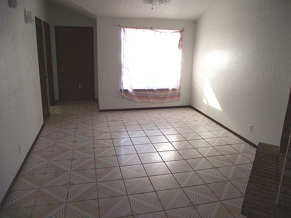 2nd image of 5953 Deer Ave