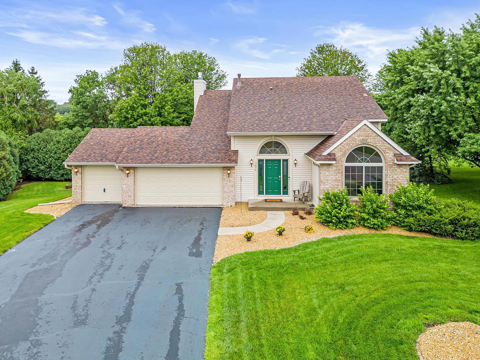 13874 Fountain Ct, Apple Valley, MN 55124 Zillow